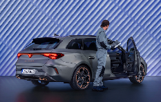 CUPRA_CARROSSERIE.jpeg